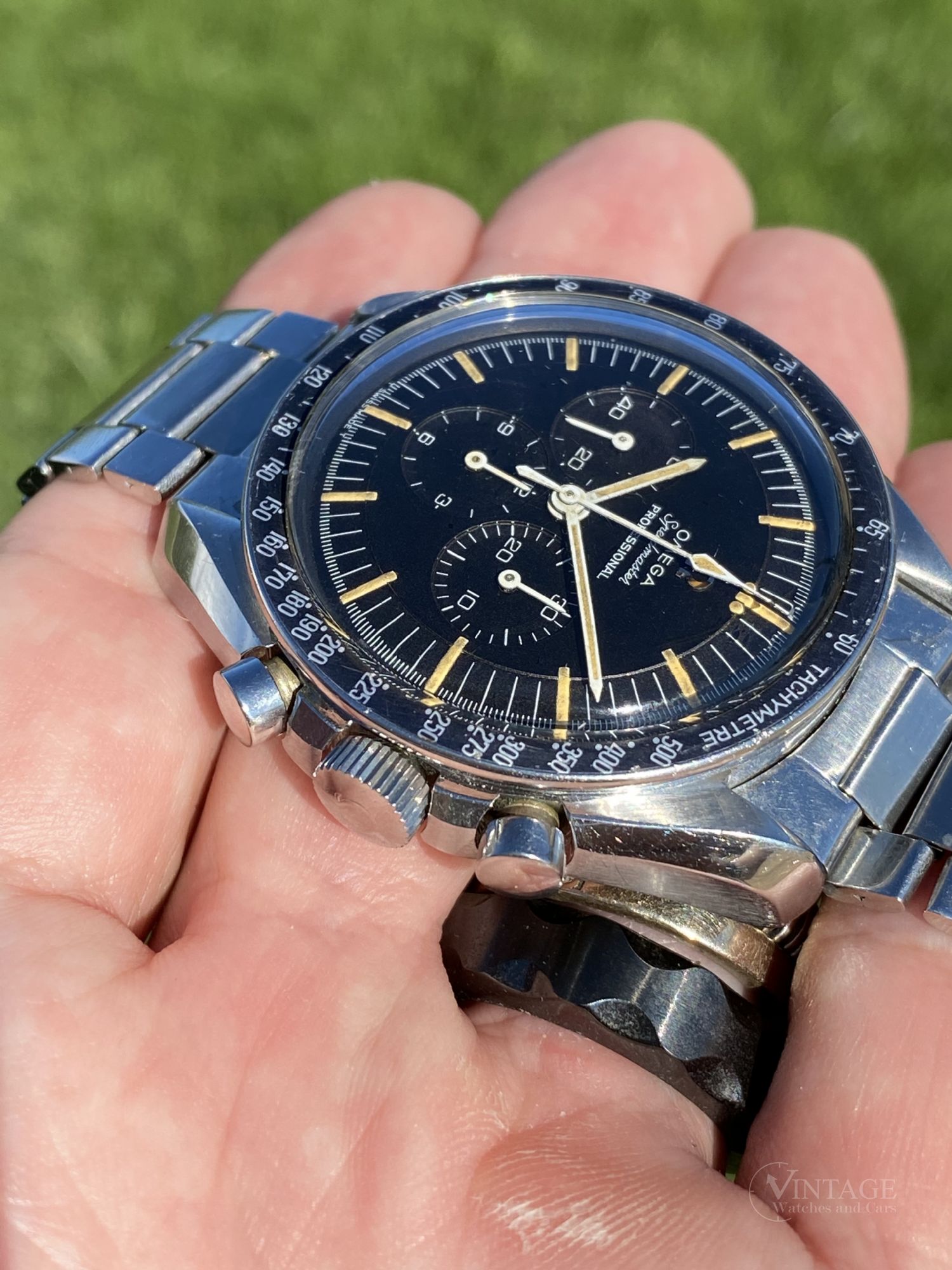 Omega on sale speedmaster 105.012